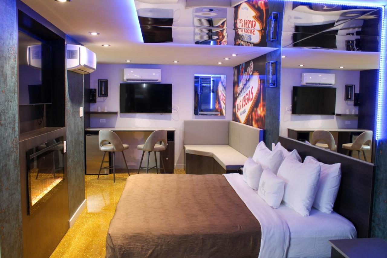 Olux Hotel-Motel-Suites Laval Extérieur photo