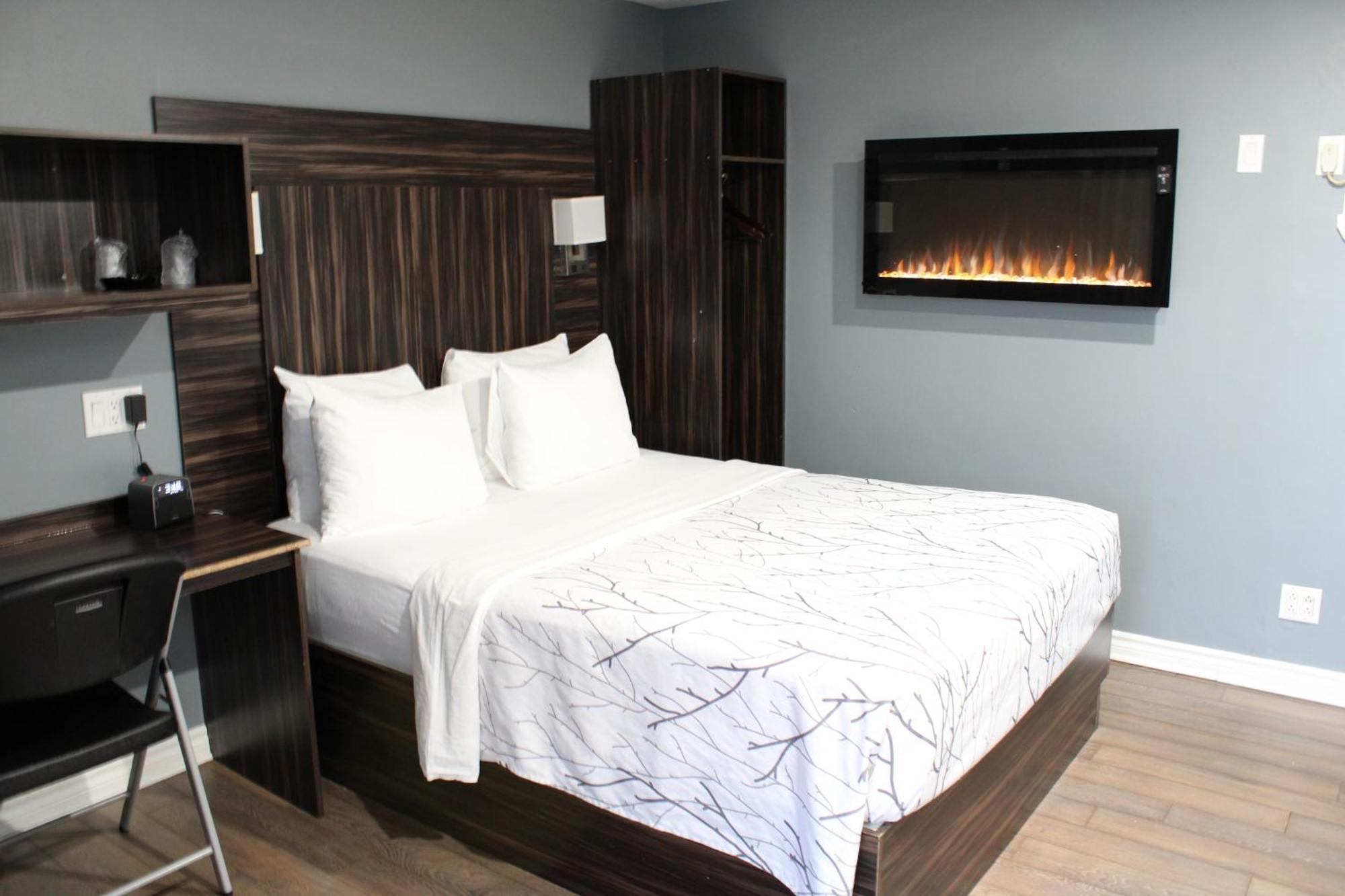 Olux Hotel-Motel-Suites Laval Extérieur photo