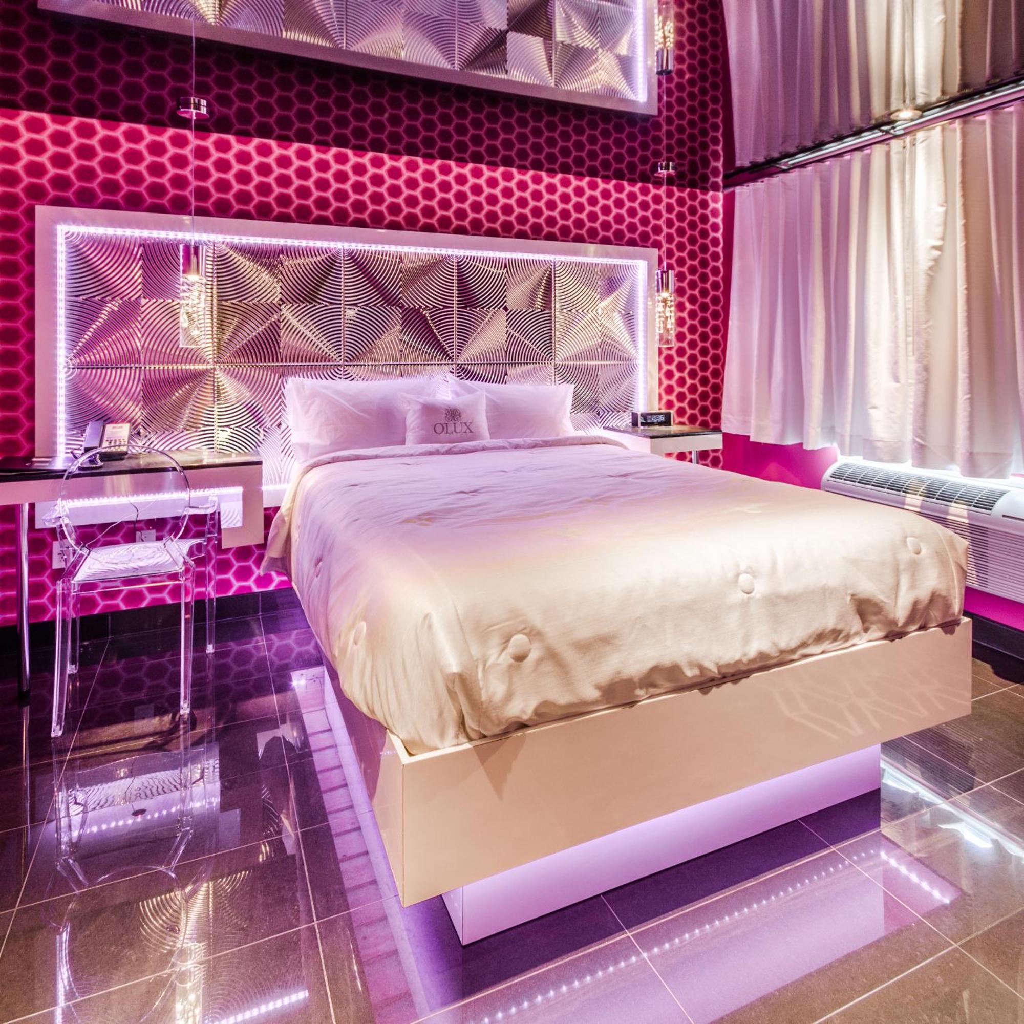 Olux Hotel-Motel-Suites Laval Extérieur photo
